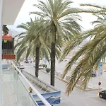 Rhode Vista al mar