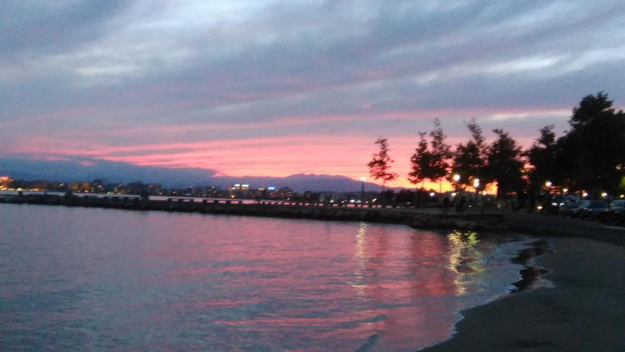 Rhode Vista Al Mar *